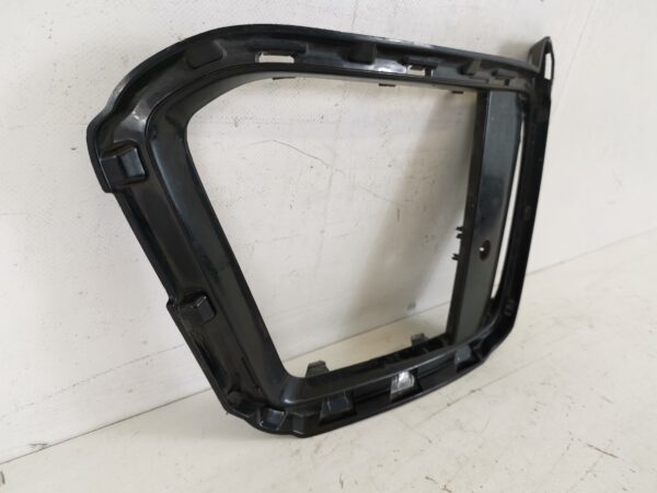 Ornament Grila Proiector Stanga Land Rover  Range Rover Sport 2 [facelift] [2017 - 2020] 2021 2022 Originala In Stare Buna - imagine 3