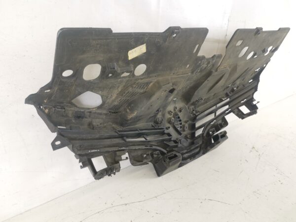 Grila Centrala Radiator Renault  Clio 4 [facelift] [2016 - 2019] Original In Stare Buna - imagine 6