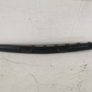 Ornament Fusta Spoiler Bara Fata Mercedes-Benz  GLE 2 [2019 - 2023] Original In Stare Buna