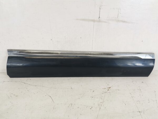 Bandou Usa Dreapta Fata Volkswagen VW  Touareg generatia 2 7P [2010 - 2014] 2015 2016 2018 Original In Stare Buna