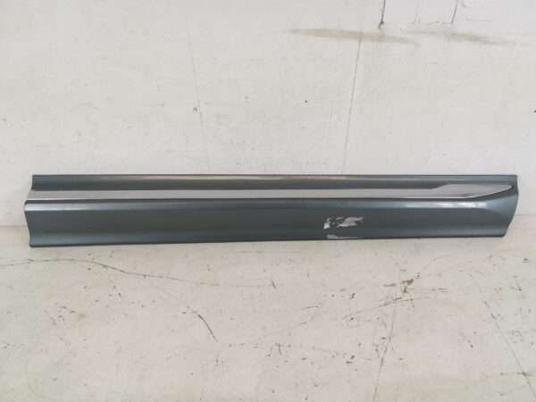 Bandou Usa Dreapta Fata Volvo  XC60 2 [2017 - 2020] Originala In Stare Buna