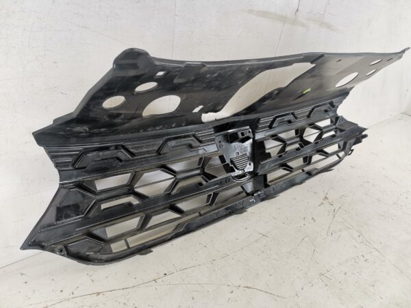 Grila Radiator Dacia  Sandero 3 [2020 - 2022] Originala In Stare Buna - imagine 6