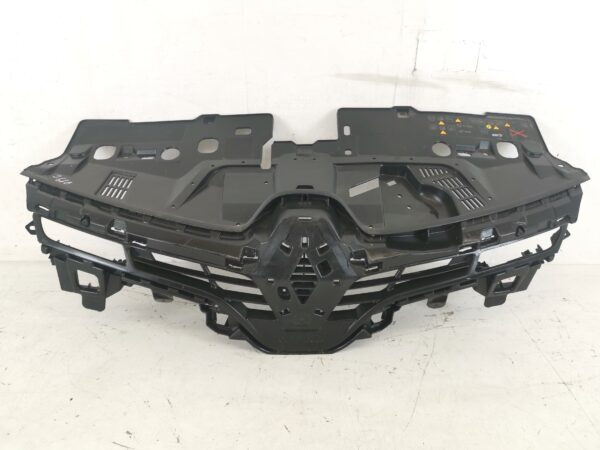 Grila Radiator Renault  Clio 4 [2012 - 2020] Originala In Stare Buna