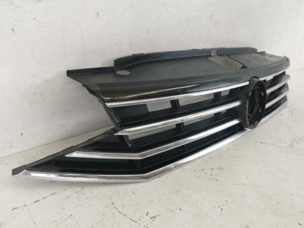 Grila Radiator Volkswagen VW  Passat B8 [facelift] [2019 - 2020] Originala In Stare Buna - imagine 4