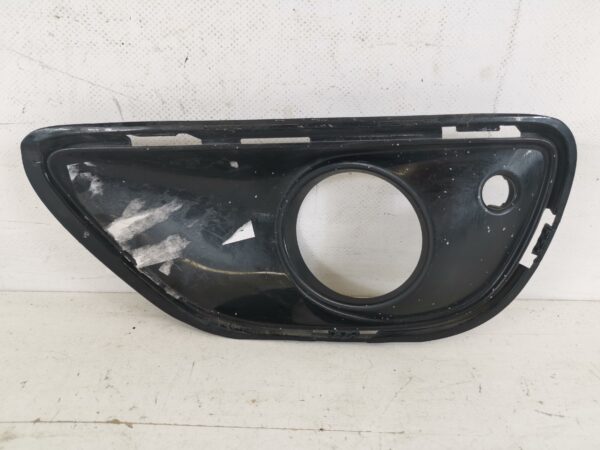 Grila Proiector Laterala Stanga Porsche  Cayenne 958 [2010 - 2014] Originala In Stare Buna