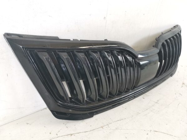 Grila Radiator Skoda  Octavia 3 [facelift] [2017 - 2020] Originala In Stare Buna - imagine 3