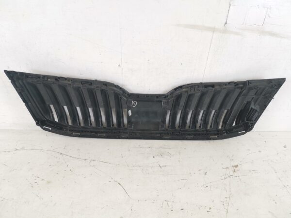 Grila Radiator Skoda  Octavia 3 [facelift] [2017 - 2020] Originala In Stare Buna - imagine 5