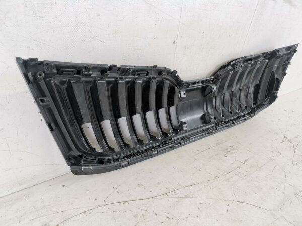 Grila Radiator Skoda  Octavia 3 [facelift] [2017 - 2020] Originala In Stare Buna - imagine 6