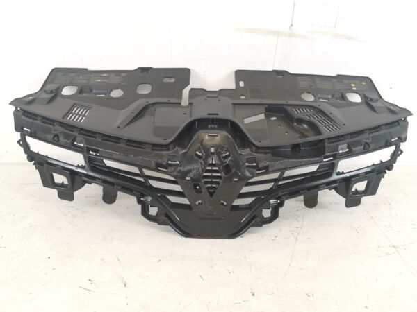 Grila Radiator Renault  Clio 4 [2012 - 2020] Originala In Stare Buna