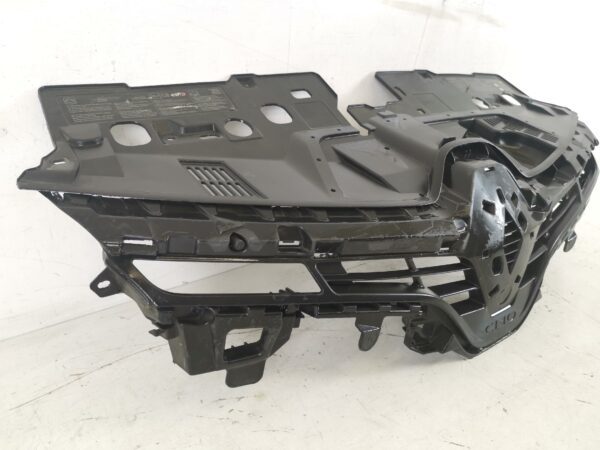 Grila Radiator Renault  Clio 4 [2012 - 2020] Originala In Stare Buna - imagine 3