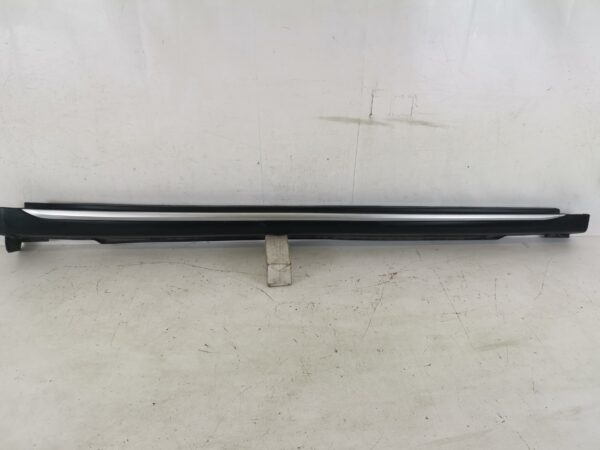 Ornament Prag Dreapta Kia  XCeed 1 [2019 - 2019] 2020 2021 2022 2023 2024 Original In Stare Buna