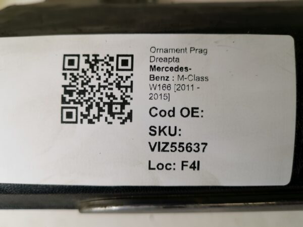 Ornament Prag Dreapta Mercedes-Benz  M-Class W166 [2011 - 2015] Original in Stare Buna - imagine 8