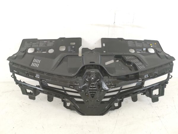 Grila Radiator Renault  Clio 4 [2012 - 2020] Originala In Stare Buna