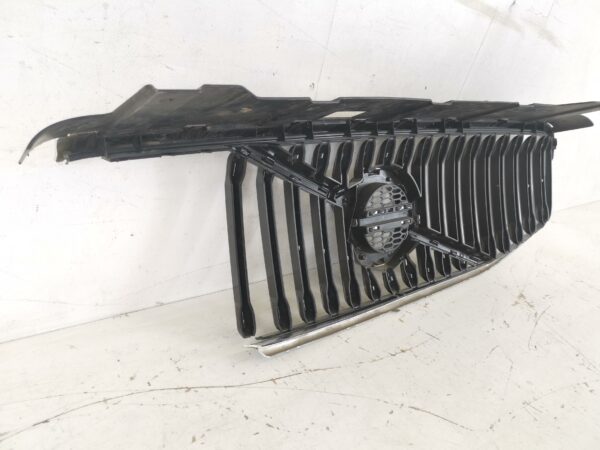 Grila Radiator Volvo  V90 2 [2016 - 2020] Originala Avariata - imagine 6