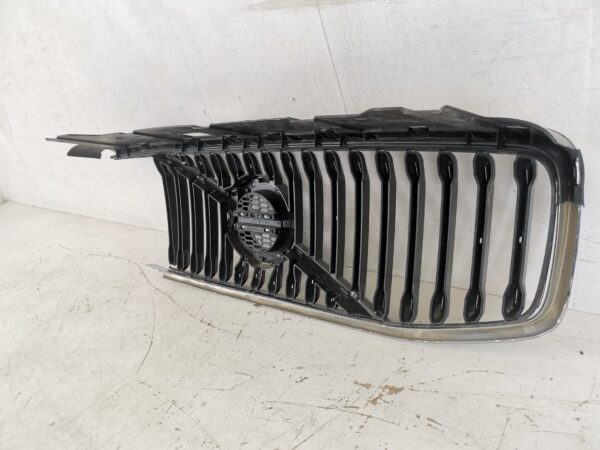 Grila Radiator Volvo  V90 2 [2016 - 2020] Originala Avariata - imagine 7