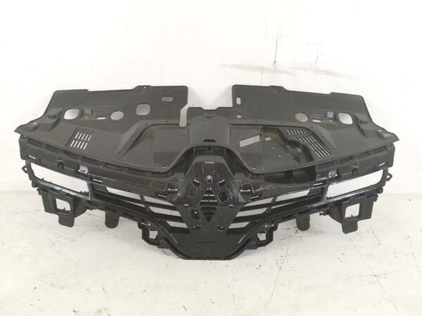 Grila Radiator Renault  Clio 4 [2012 - 2020] Originala In Stare Buna