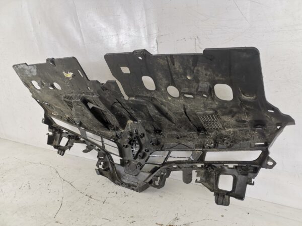 Grila Radiator Renault  Clio 4 [2012 - 2020] Originala In Stare Buna - imagine 7