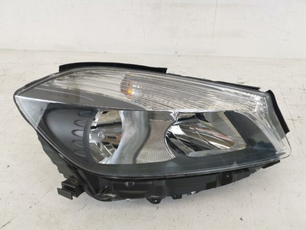 Far Dreapta Cu Halogen Mercedes-Benz  A-Class W176 [2012 - 2015] Originala In Stare Buna