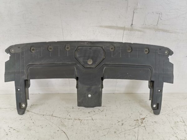 Capac Suport Radiator Acoperire Trager Audi RS Q8 1 [2019 - 2020] 2021 2022 2023 Original In Stare Buna
