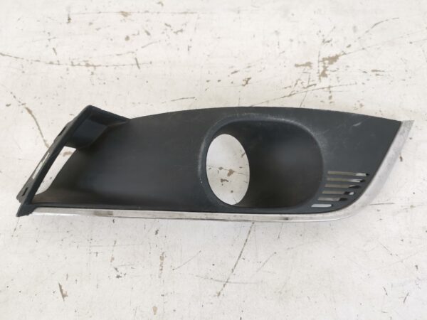 Grila Proiector Dreapta Renault  Megane 4 [2016 - 2020] Original In Stare Buna