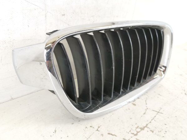 Grila Radiator Nara Dreapta BMW Seria 3 F30/F31/F34 [2011 - 2016] Original In Stare Buna - imagine 3