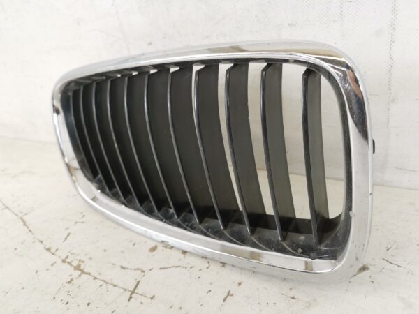Grila Radiator Nara Dreapta BMW Seria 3 F30/F31/F34 [2011 - 2016] Original In Stare Buna - imagine 4