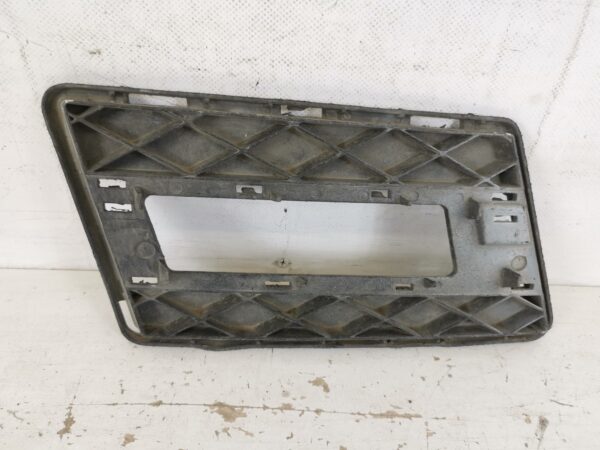 Grila Proiector Dreapta Mercedes-Benz  GLK-Class X204 [2008 - 2012] Originala