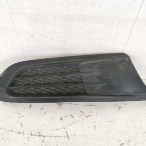 Grila Proiector Dreapta Volkswagen VW  Jetta 6 [2010 - 2014] Original In Stare Buna
