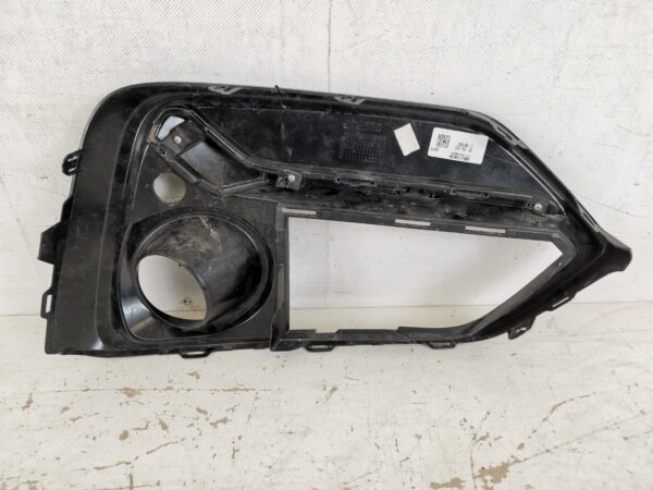 Grila Proiector Stanga Bara Fata Honda  Civic 10 [2015 - 2020] Original Avariata - imagine 5