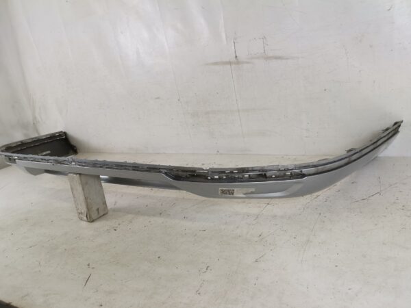 Fusta Spoiler Bara Spate HighLine Volkswagen VW  Passat B8 [2014 - 2020] Originala In Stare Buna - imagine 4