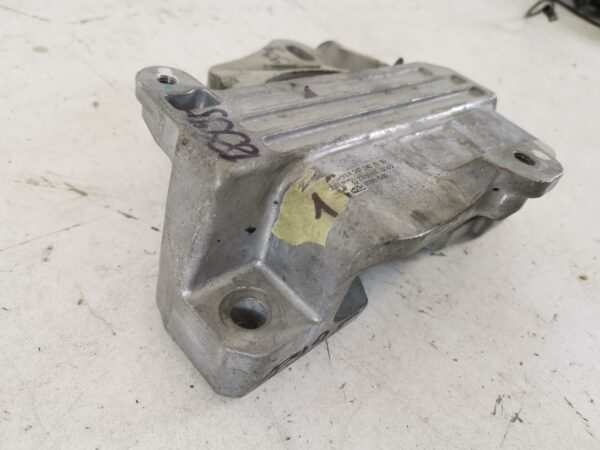 Tampon Motor Mercedes-Benz  B-Class W247 [2018 - 2020] Original In Stare Buna - imagine 4