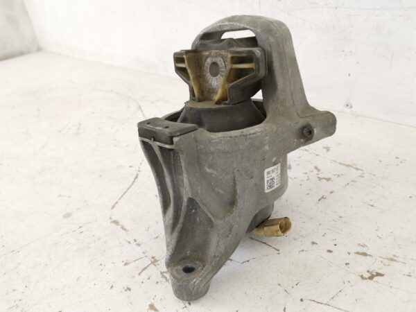 Suport Motor Stanga Audi A4 B9 [2015 - 2020] Original In Stare Buna - imagine 7