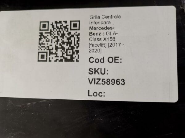 Grila Centrala Inferioara Mercedes-Benz  GLA-Class X156 [facelift] [2017 - 2020] Originala Avariata - imagine 8
