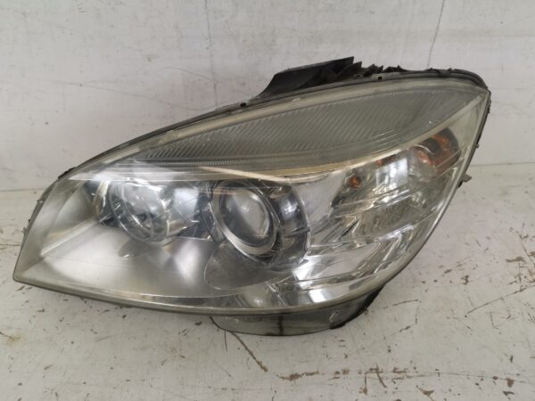 Far Stanga Cu Lupa Si Xenon Mercedes-Benz  C-Class W204/S204 [2007 - 2012] Original Avariat