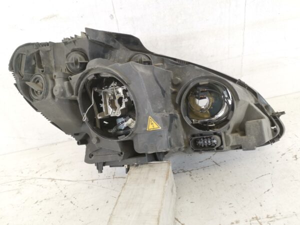 Far Stanga Cu Lupa Si Xenon Mercedes-Benz  C-Class W204/S204 [2007 - 2012] Original Avariat - imagine 5