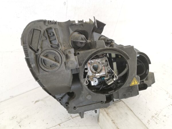 Far Stanga Cu Lupa Si Xenon Mercedes-Benz  C-Class W204/S204 [2007 - 2012] Original Avariat - imagine 6