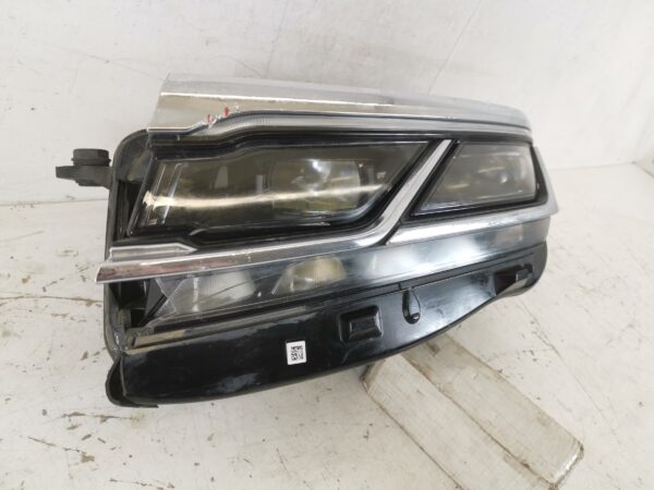 Far Stanga Full Led Volkswagen VW  Touareg generatia 3 CR [2018 - 2022] Original Avariat - imagine 3
