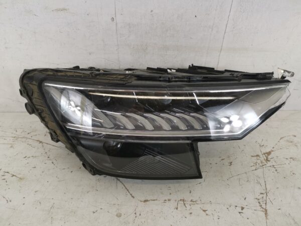Far Dreapta Full Led Matrix Audi Q8 1 generation [2018 - 2022] Original Avariat