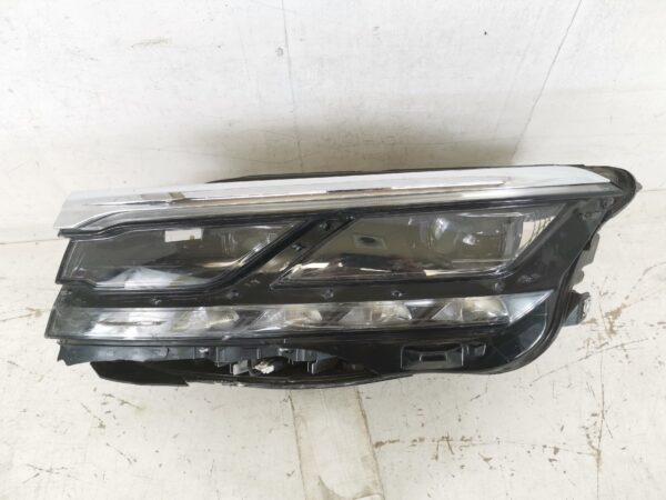 Far Stanga Full Led Volkswagen VW  Touareg generatia 3 CR [2018 - 2022] Original Avariat