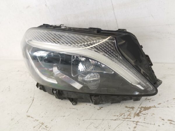 Far Dreapta Led High Performance Mercedes-Benz  A-Class W176 [facelift] [2015 - 2018] Original Avariat - imagine 3