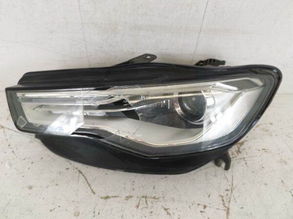 Far Stanga Xenon Audi A6 4G/C7 [2010 - 2014] Original Avariat