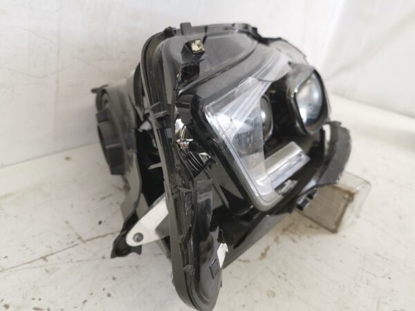 Far Stanga Full Led Mercedes-Benz  AMG GT W290 [2018 - 2022] Original Avariat - imagine 4
