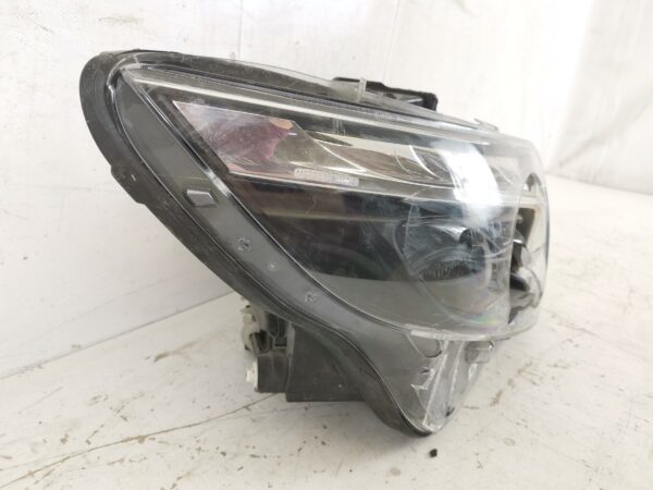 Far Dreapta Led Inteligent Light System Mercedes-Benz  V-Class W447 [2014 - 2020] Original Avariat - imagine 4