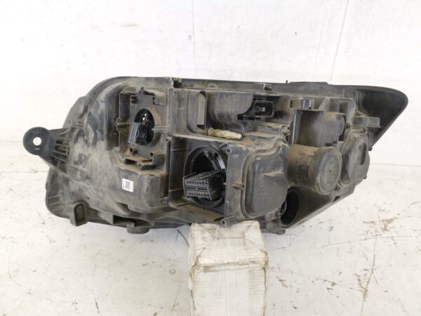 Far Dreapta Full Led Volkswagen VW  Transporter T6 [2015 - 2020] Original Avariat - imagine 5