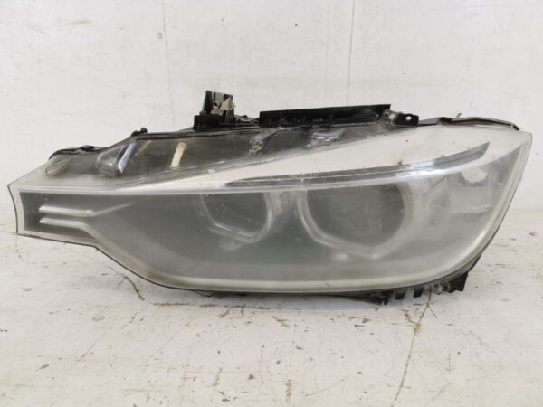 Far Stanga BMW Seria 3 F30 [2011 - 2016] Original
