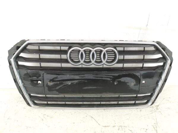 Grila Radiator Audi A4 B9 [2015 - 2020] Originala In Stare Buna