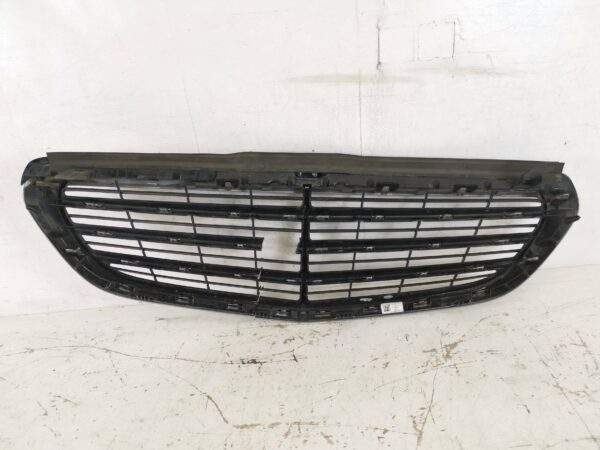 Grila Radiator Avariata Mercedes-Benz  E-Class W212 [facelift] [2013 - 2017] Originala Avariata - imagine 5