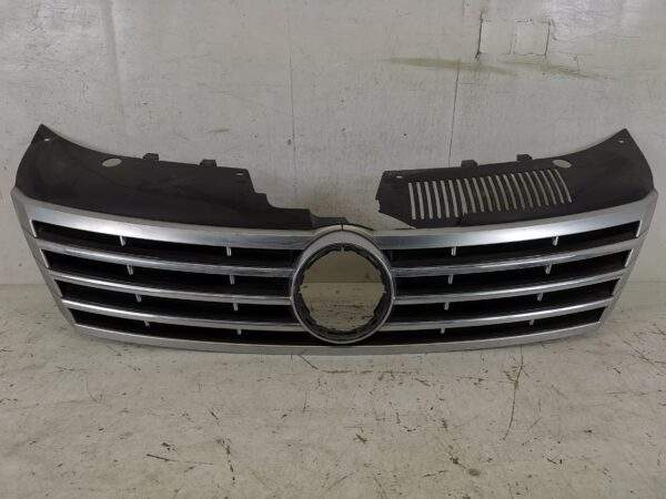 Grila Radiator Avariat Volkswagen VW  Passat CC 1 [2008 - 2012] Originala