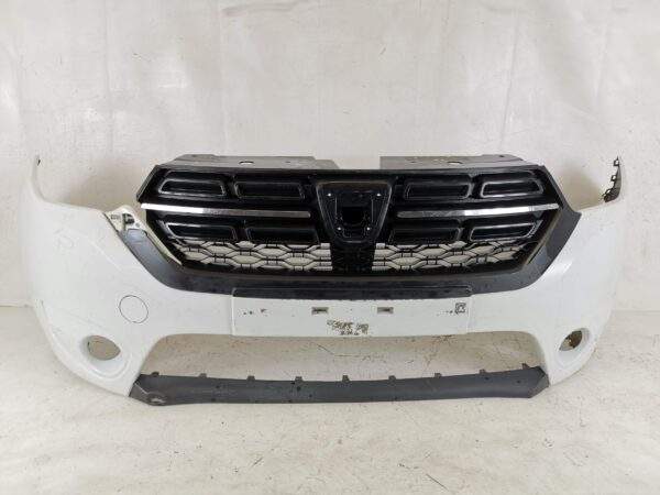 Bara Fata Cu Grila Centrala Avariata Dacia  Dokker 1 [2012 - 2017] Originala In Stare Buna