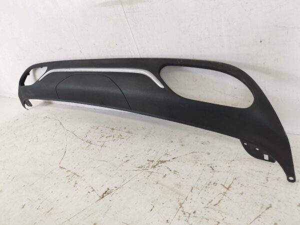Fusta Bara Spate Mercedes-Benz  A-Class W176 [facelift] [2015 - 2018] Original In Stare Buna - imagine 3
